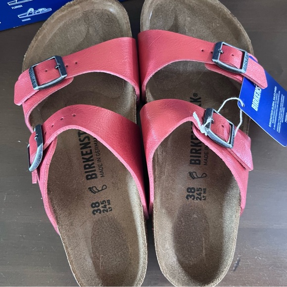 Birkenstock Sydney - Picture 2 of 6